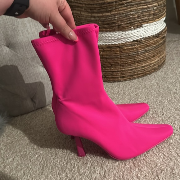 Vibrant Pink Women's Ankle Boots with mark - Picture 6 of 6